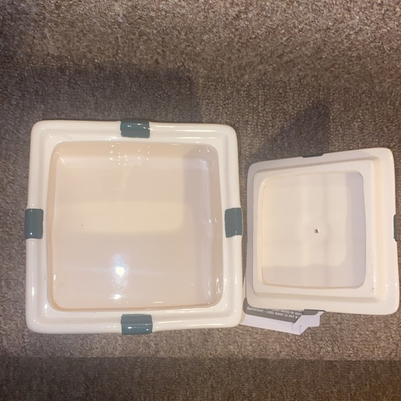 🎄 🍪🎄NWT Pfaltzgraff Winterbury Santa Cookie or Treat Jar - Picture 13 of 14